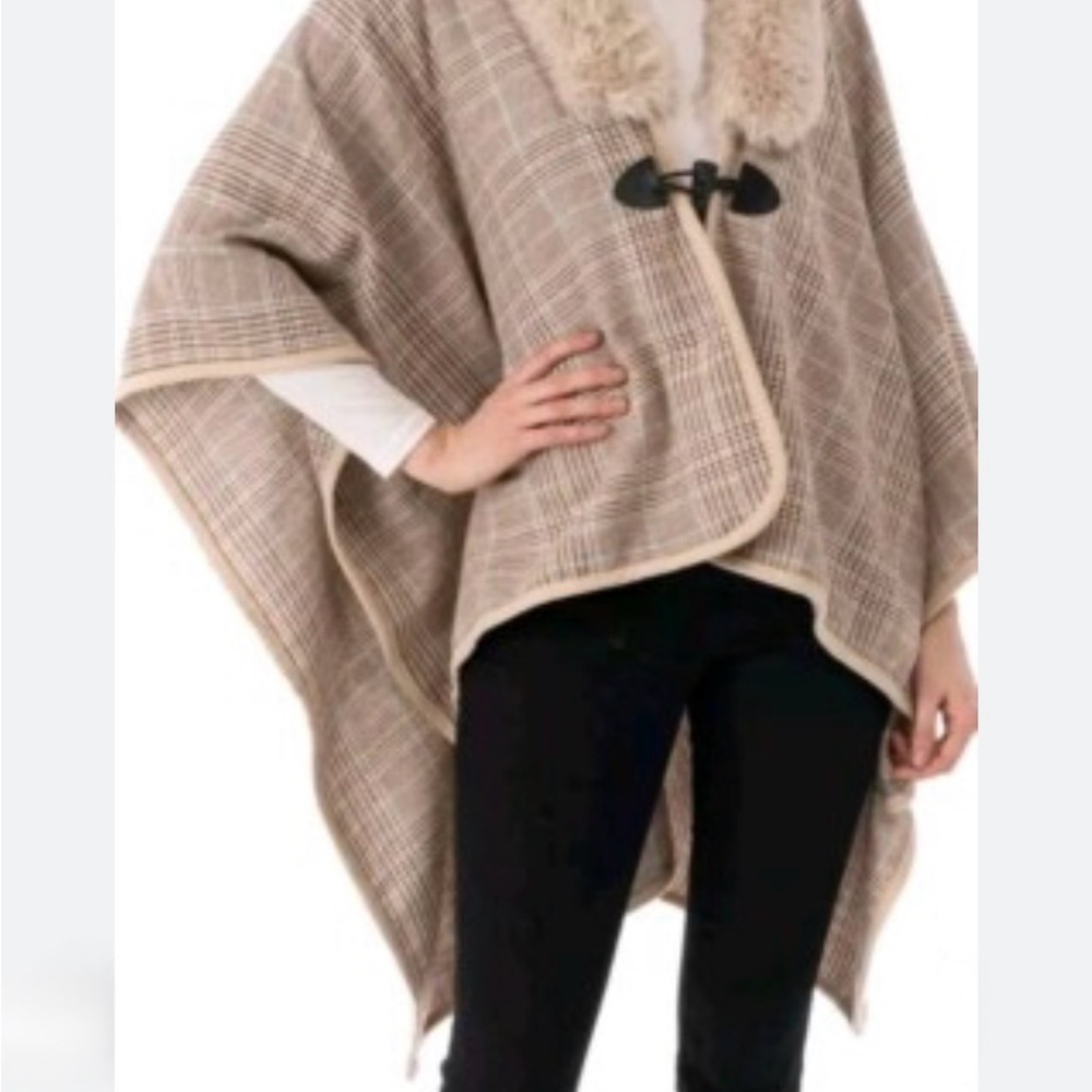 Charter Club Plaid Cape with Faux Fur Collar - Beige and Cream MSRP $98